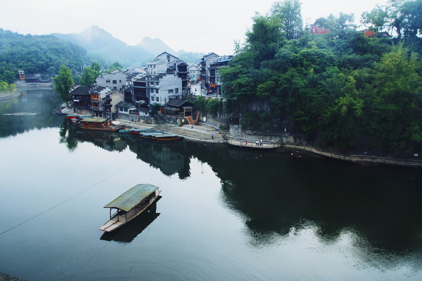 湖南，红色传承与绿色发展并蒂花开——外交部发言人展望湖南新篇章